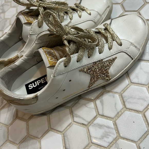 EUC Golden Goose SuperStars size 37 - Picture 6 of 8